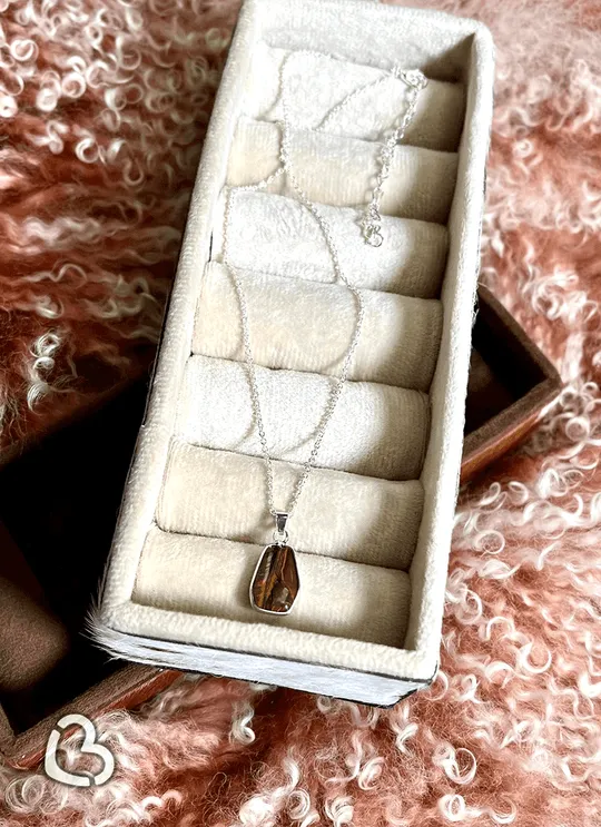 Trudy Rose Necklace - Rose/Turquoise/Tigers Eye